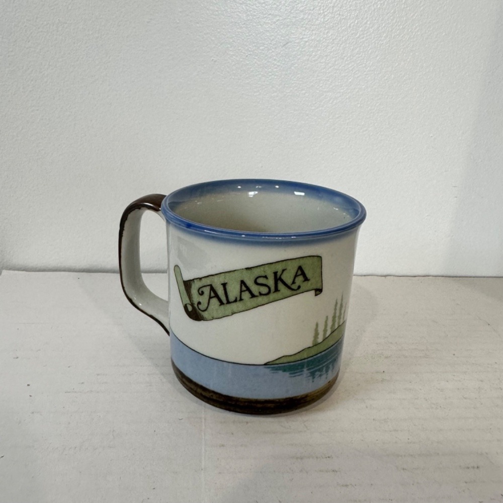 Alaska Souvenir Coffee Mug Scenic‎ Landscape Design Blue Rimmed Ceramic Cup